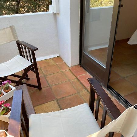 Albergue La Pergola Es Pujols Exterior foto